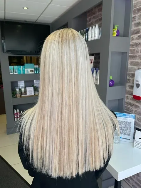 Doo-Das Hairdressers & Beauty Salon Maidstone — Hairdresser in Maidstone
